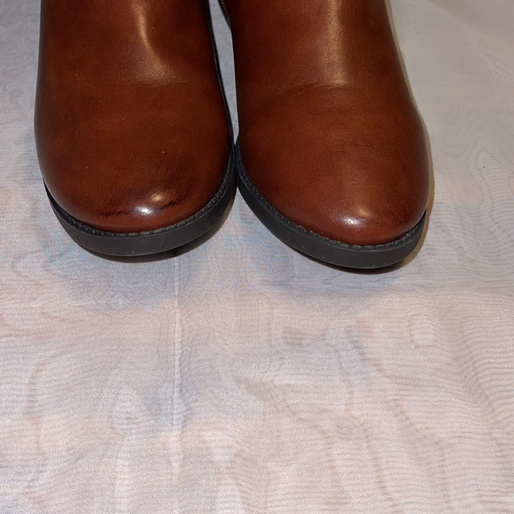True Craft Boots - Picture 4 of 8